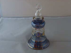 16cm , blue mouth blown, hand painted and hand cut SEK 150,- Sending to you cost 30,- SEK extra.